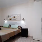Charming 3-bedroom In Corralejo, Lanzarote Apartmán *
