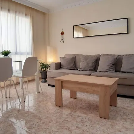 Charming 3-Bedroom Apartment In Corralejo, Lanzarote *