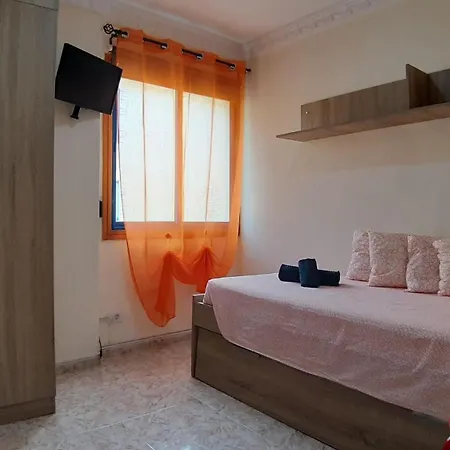 Charming 3-bedroom In Corralejo, Lanzarote *