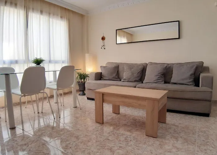 Charming 3-bedroom In Corralejo, Lanzarote *